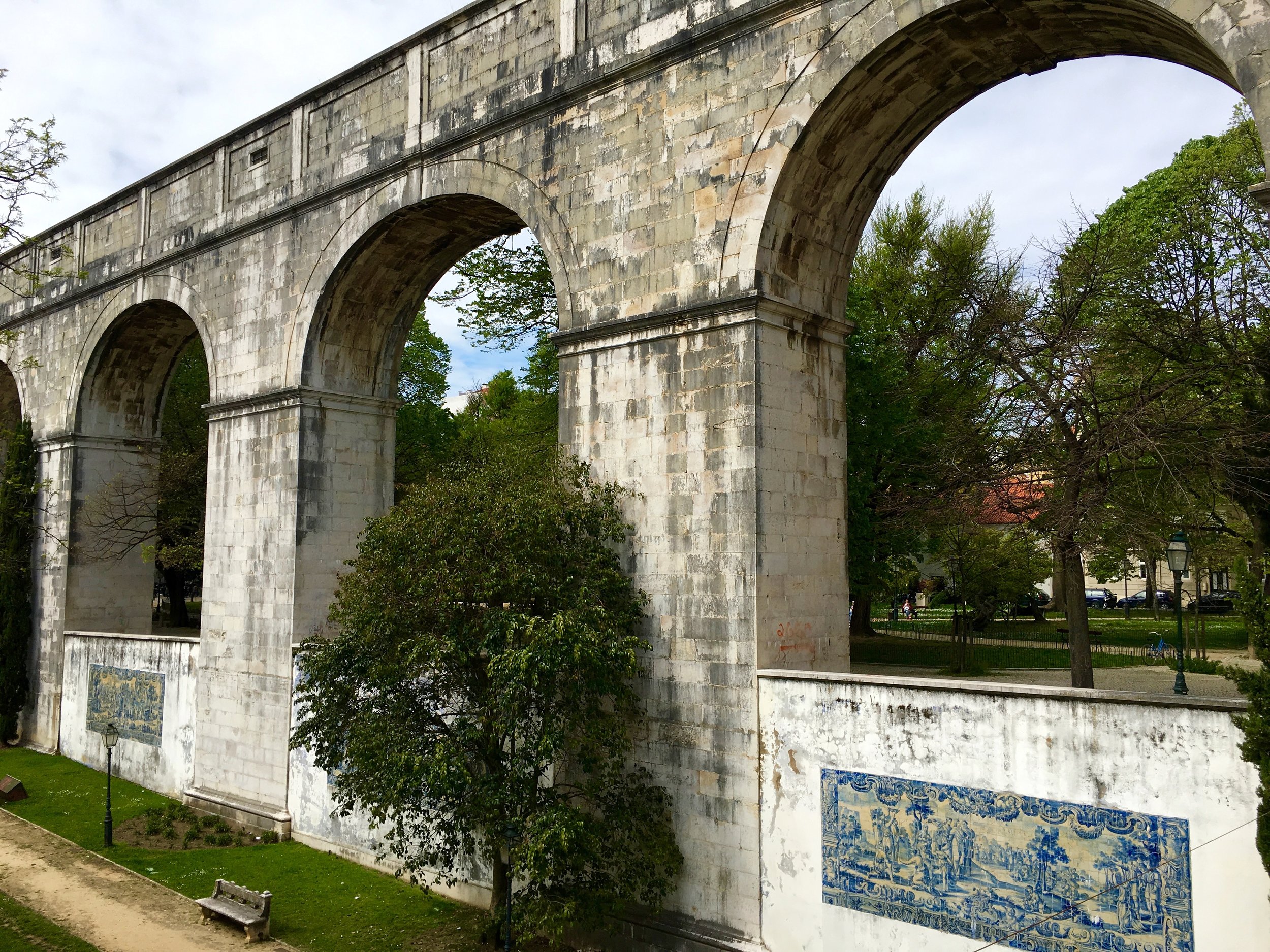 Águas Livres Aqueduct, Lisbon