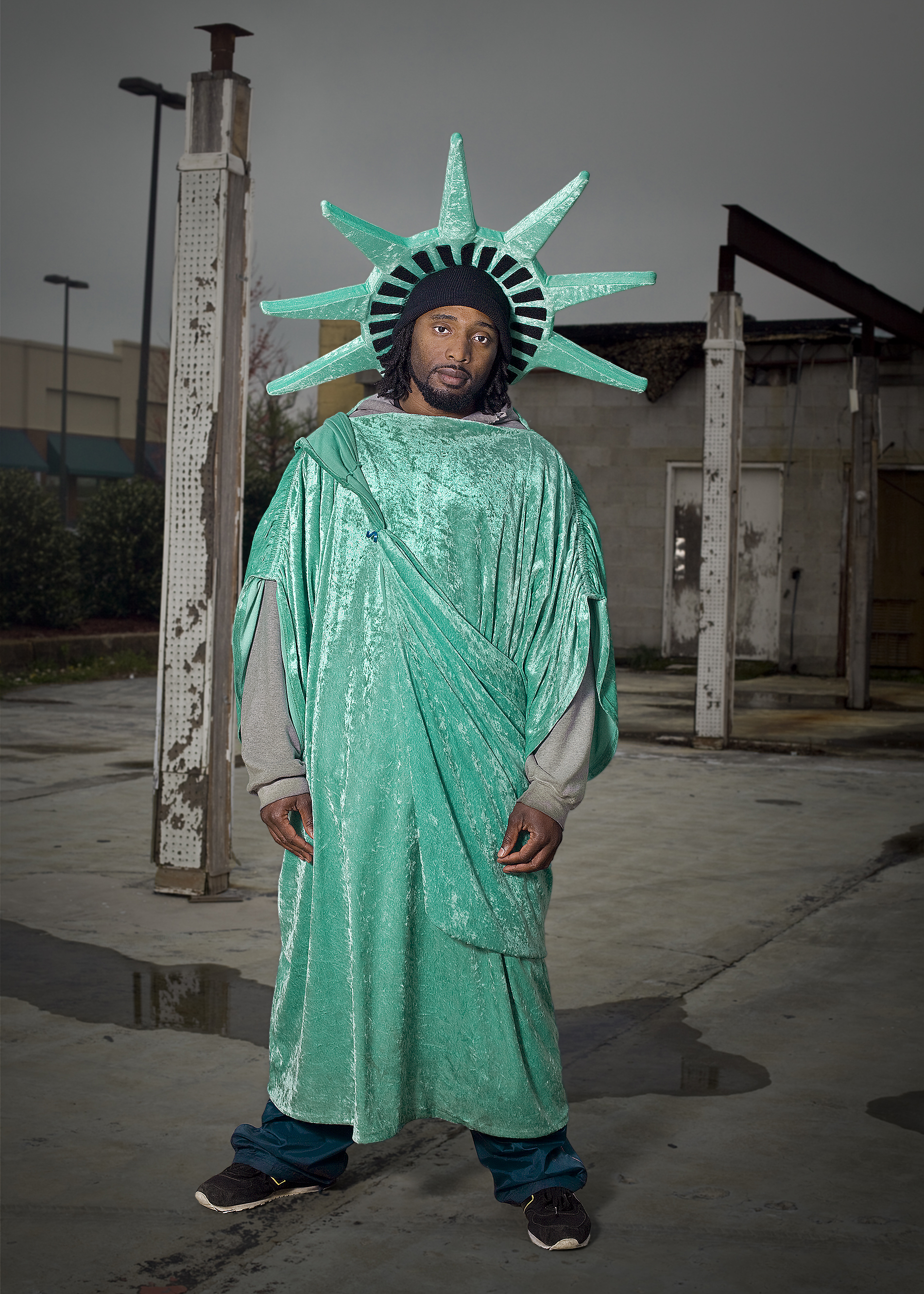 Ramone, 31 years old This is Ramone’s first year as a Liberty. He has a fulltime job at a paper company where he helps with the shaft rolls. Ramone works at Liberty to make extra money to help support his four kids. 