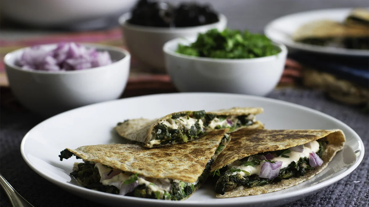 Spinach and mushroom quesadilla 16x9.jpg