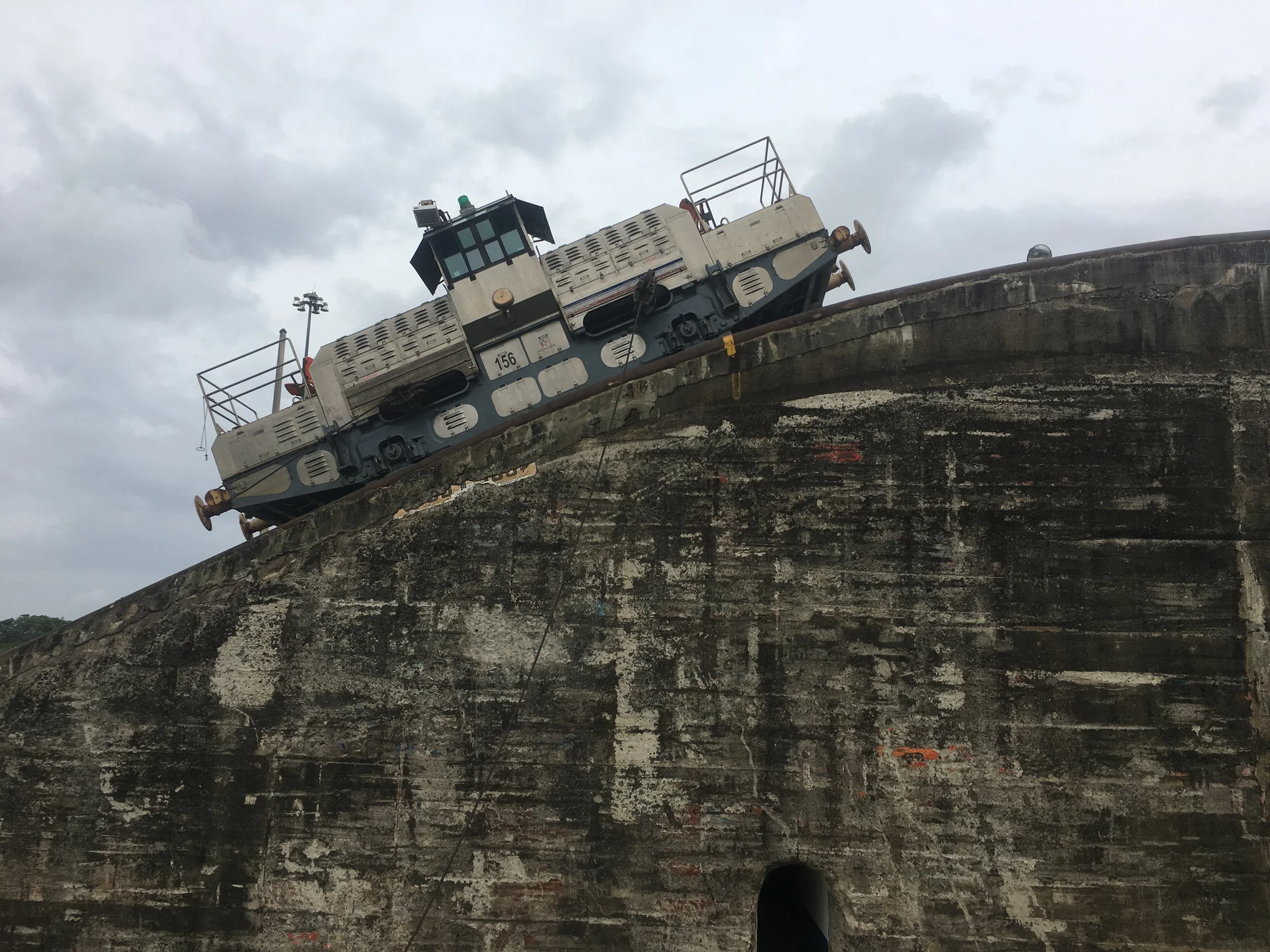 13_Electric Tugs.jpg