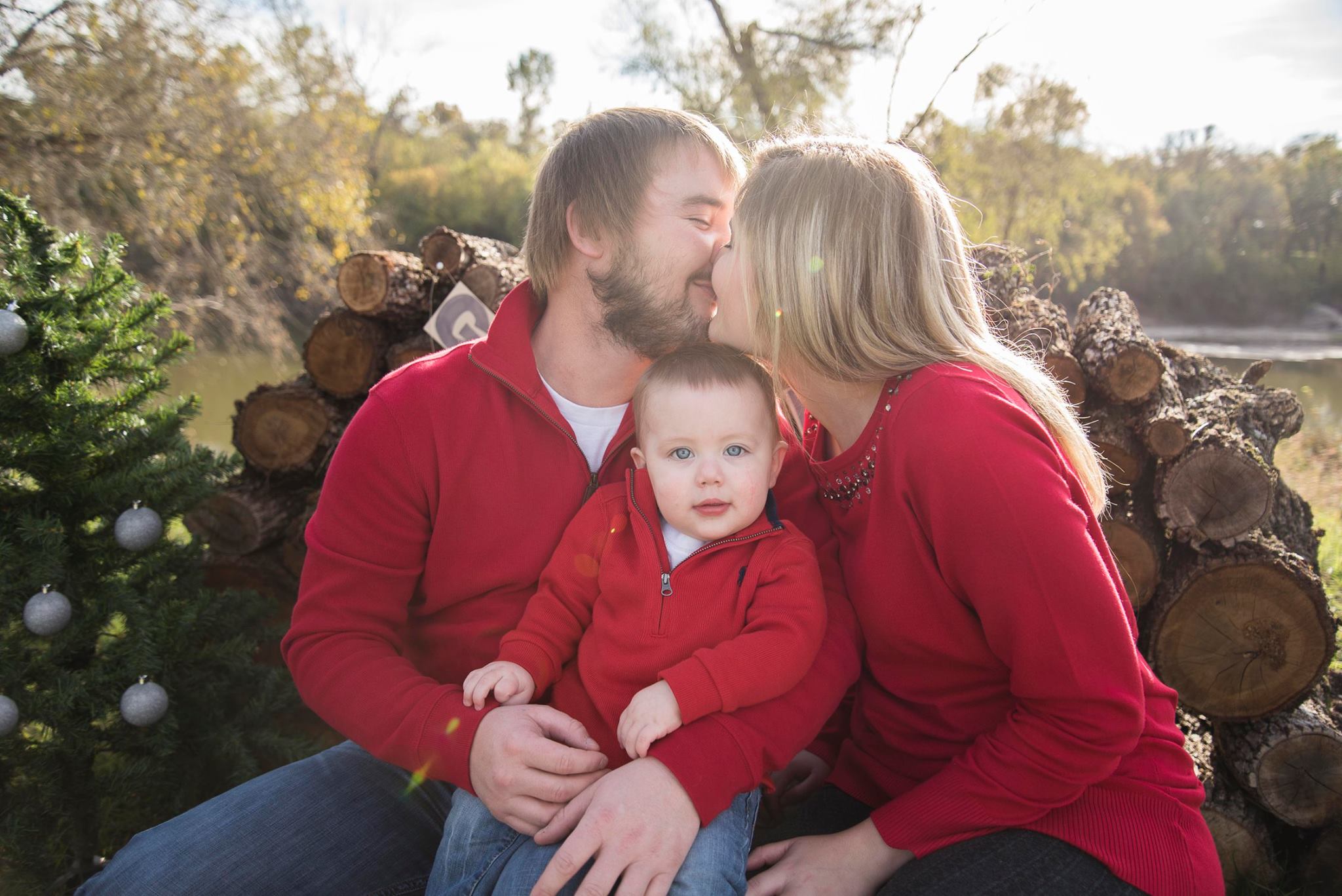 Kaylee, Jesse, and Gunner | Family Session