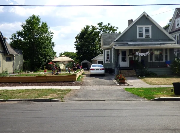 Hopeprint, a nonprofit organization that helps connect refugees in Syracuse to the resources they need.