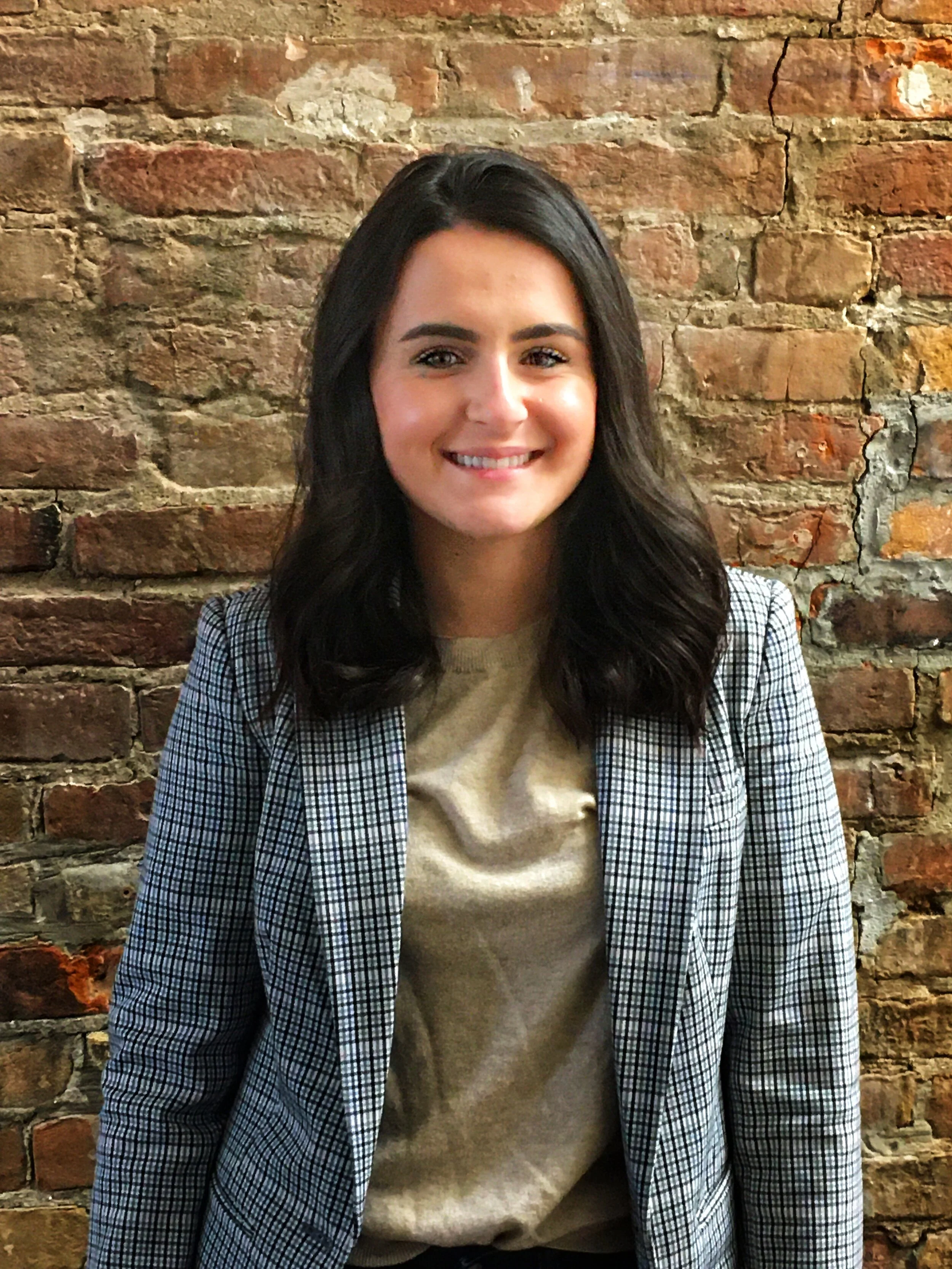 Mediah Headshot.jpeg