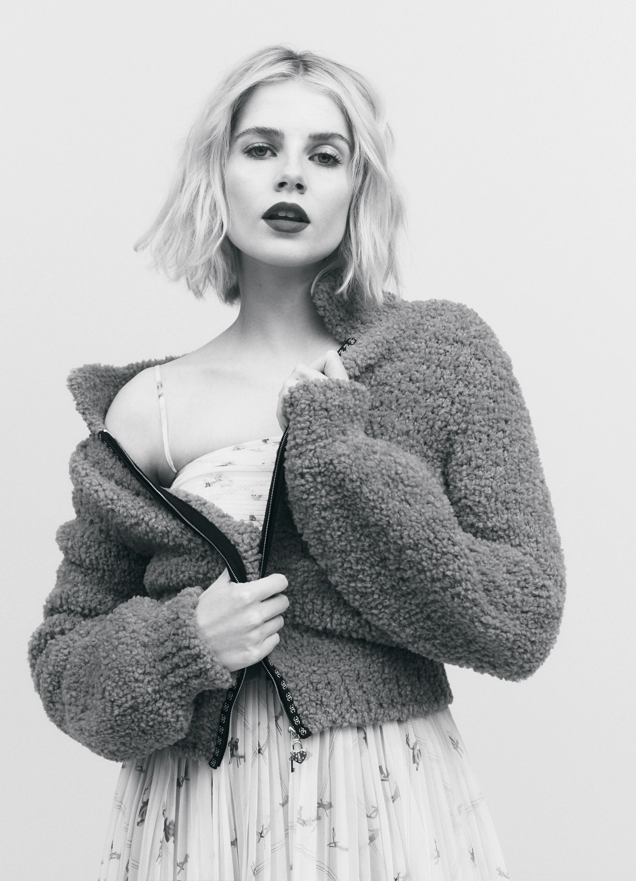 LUCY_BOYNTON_SHOT_01_A_0002FINAL.jpg