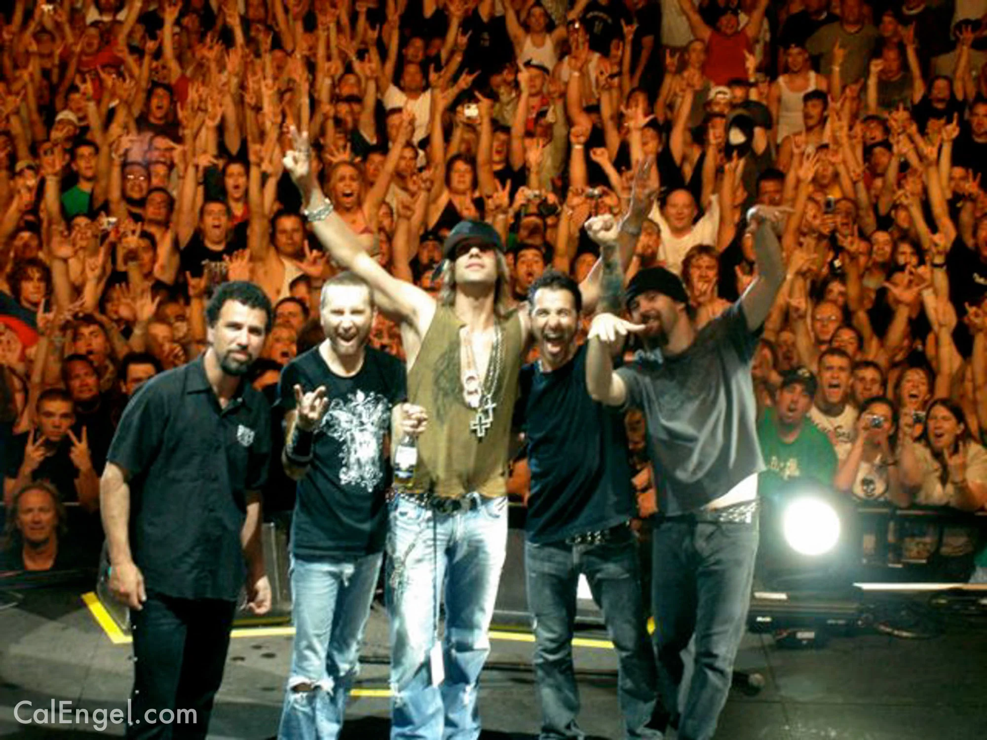 GodsmackOnStage_04.jpg