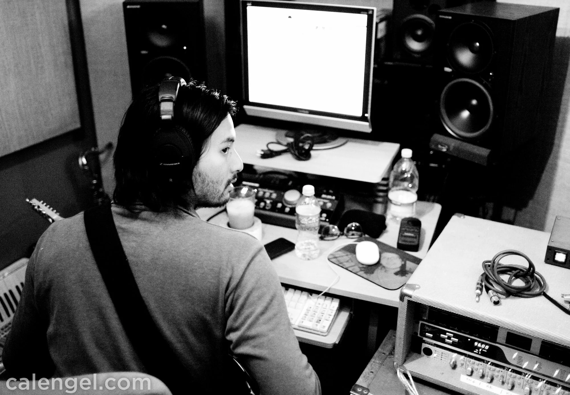 ThriceStudio_128.jpg