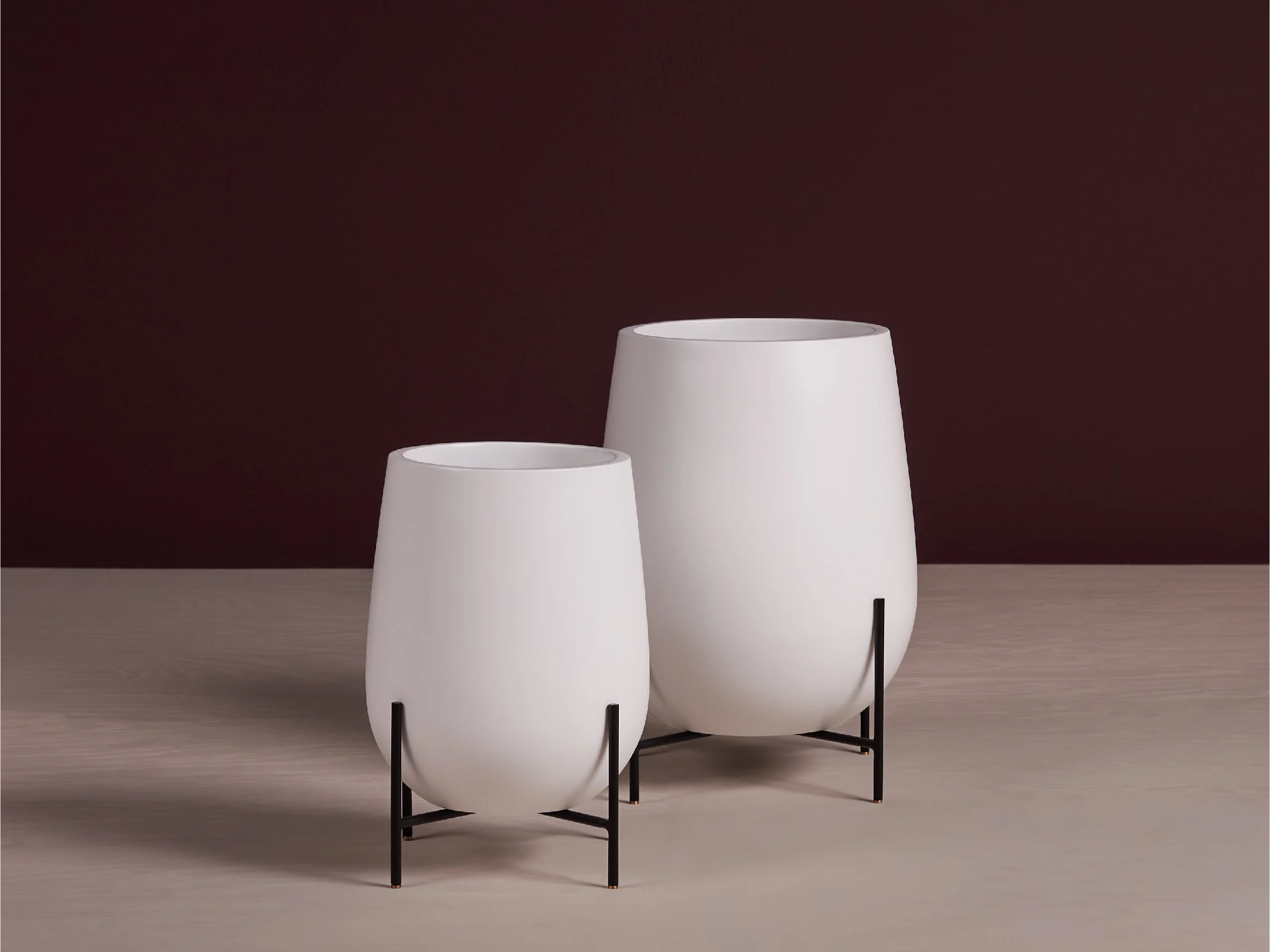 Mid Century Modern Plant Pots &amp; Plant Stands