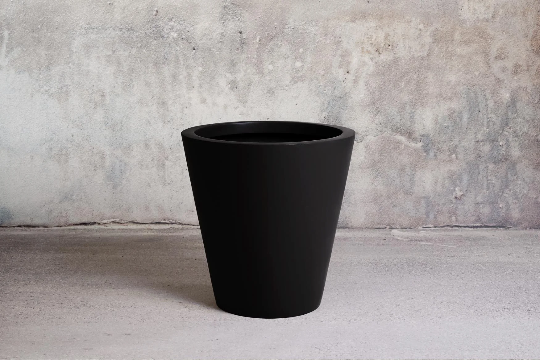 1995_Black.jpg