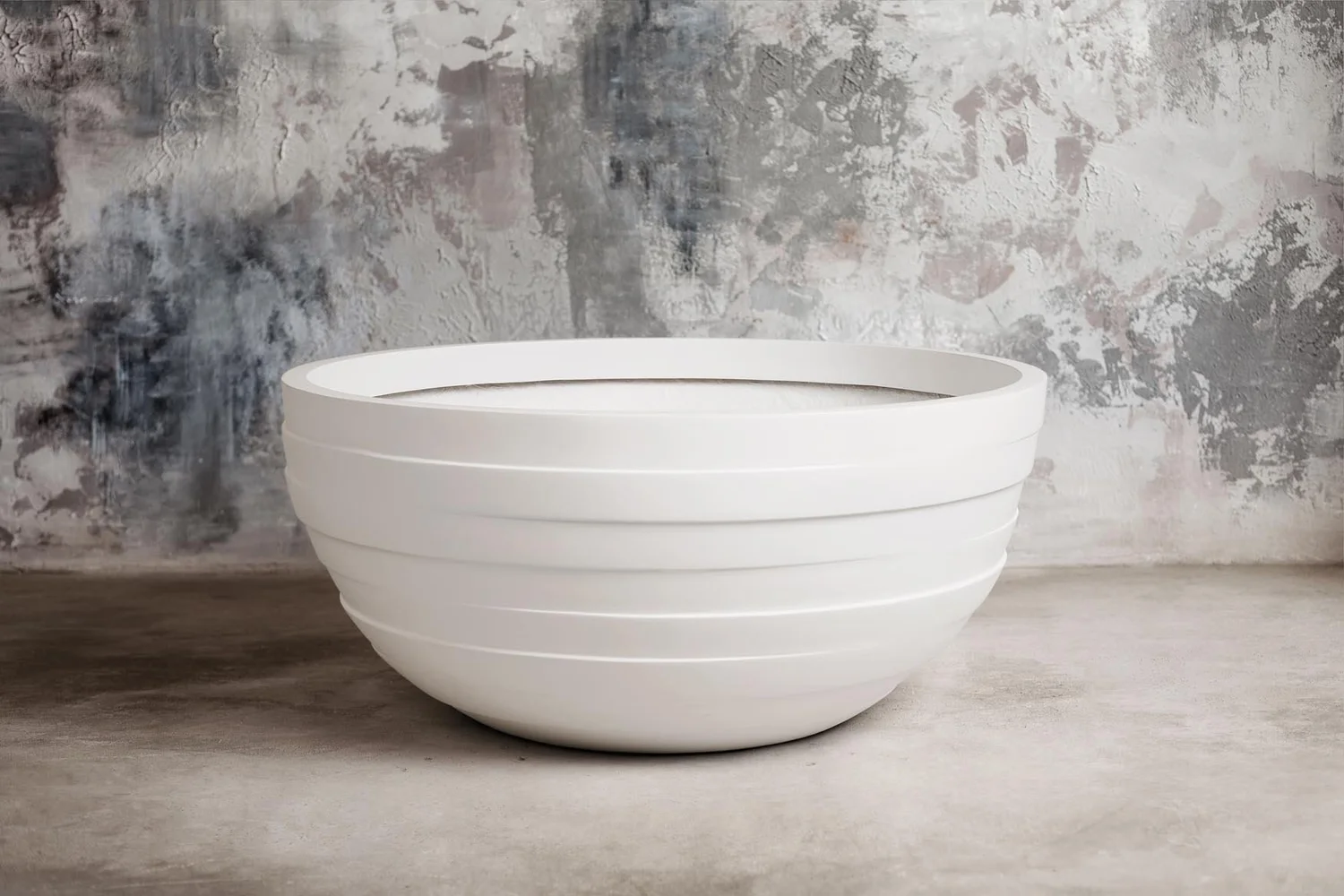 Tau Manufacturing| Large Modern Low Bowl Planter