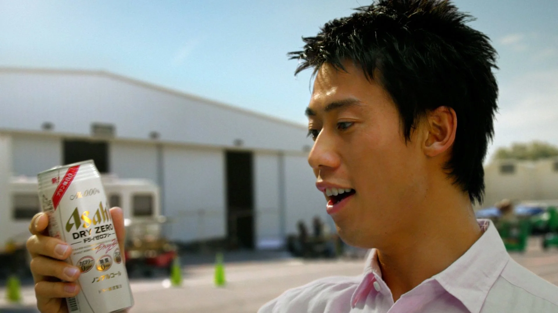 03_Asahi DryZero_AirK.mov.01_04_18_13.Still010.jpg