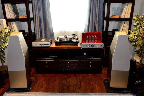 Room 2 . “Better” / Middle of the Road Audiophile System: VPI Prime with Gimbal 3D arm, Ortofon Quintet Bronze, VPI Voyager Phono, Roger’s High Fidelity Integrated, Wilson Audio Sabrinas, Transparent Cable.