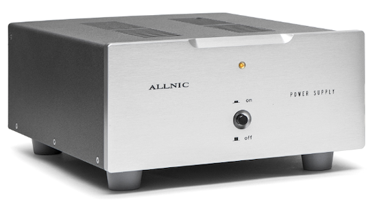 The H-7000’s substantial power supply ships with a 5U4GB rectifier tube.