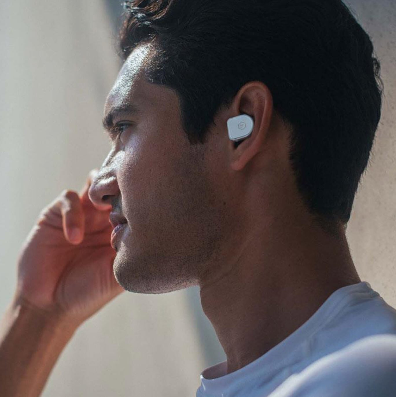 Master & Dynamic MW08 Sport Active Noise-Cancelling True Wireless