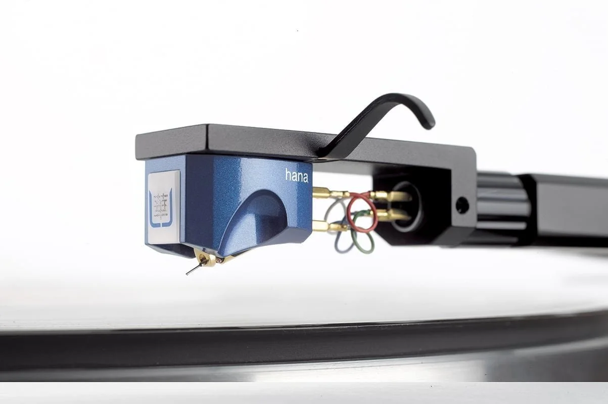 The Hana Umami Blue High-End Moving Coil Cartridge