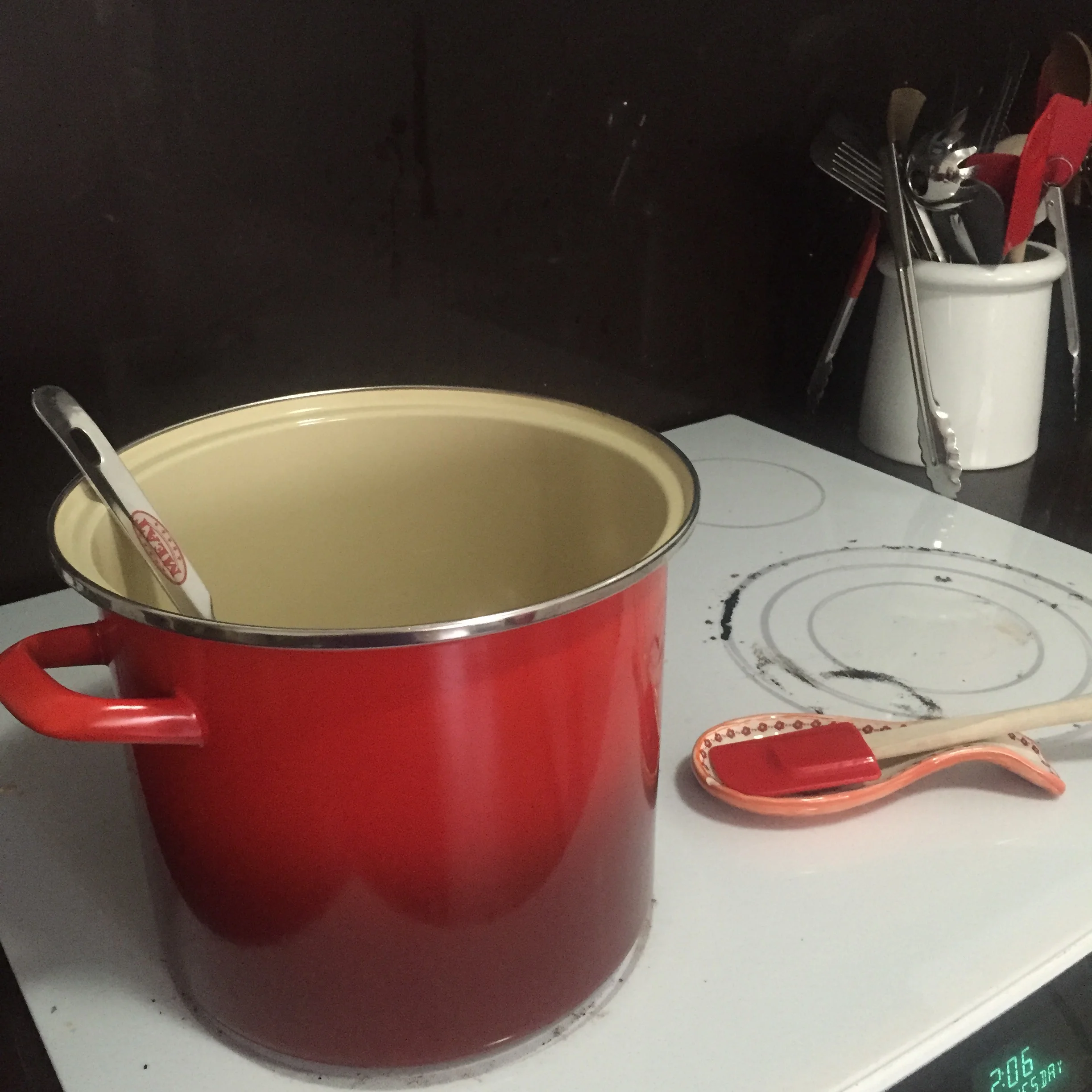 What's Cooking: Hearty Vegetable Soup Recipe