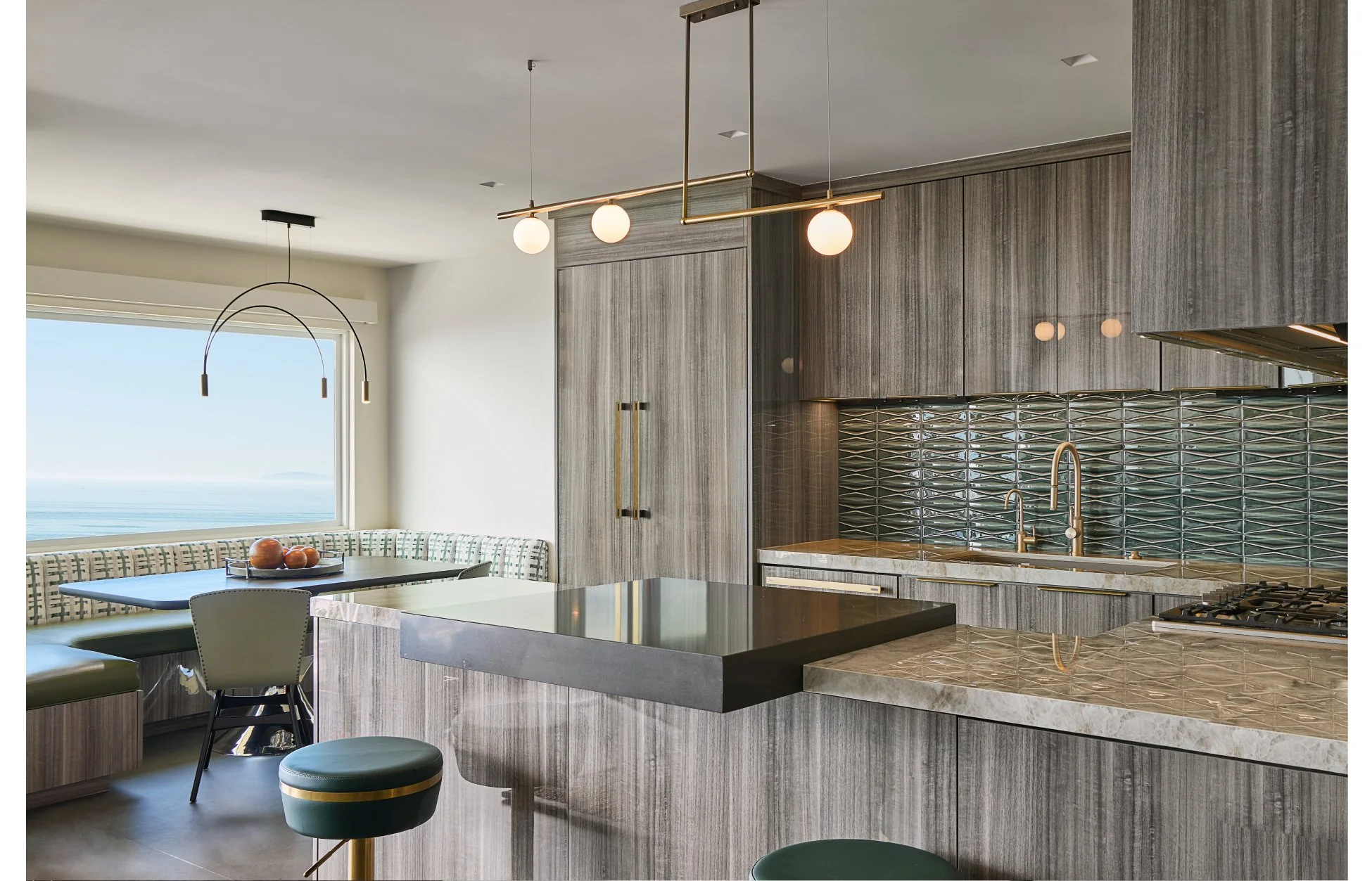 LB_Condo_Kitchen_Banquet_web.jpg