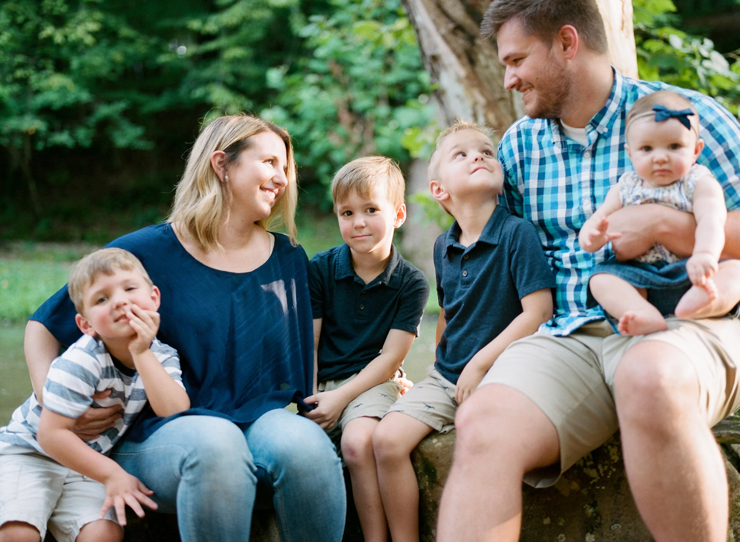 Outfit Ideas for Family Photos { Nashville Family Photographers }