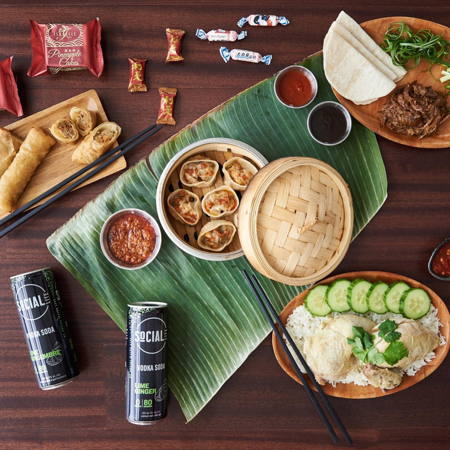 Happy lunar new year - let&rsquo;s celebrate the year of the Ox with our lunar new year bundles. 
⁣
⁣Our Chinese new year feast includes
- Our house made spring rolls 
- Mapo tofu dumplings 
- Confit Peking duck wraps 
- Hainanese Chicken with chicke