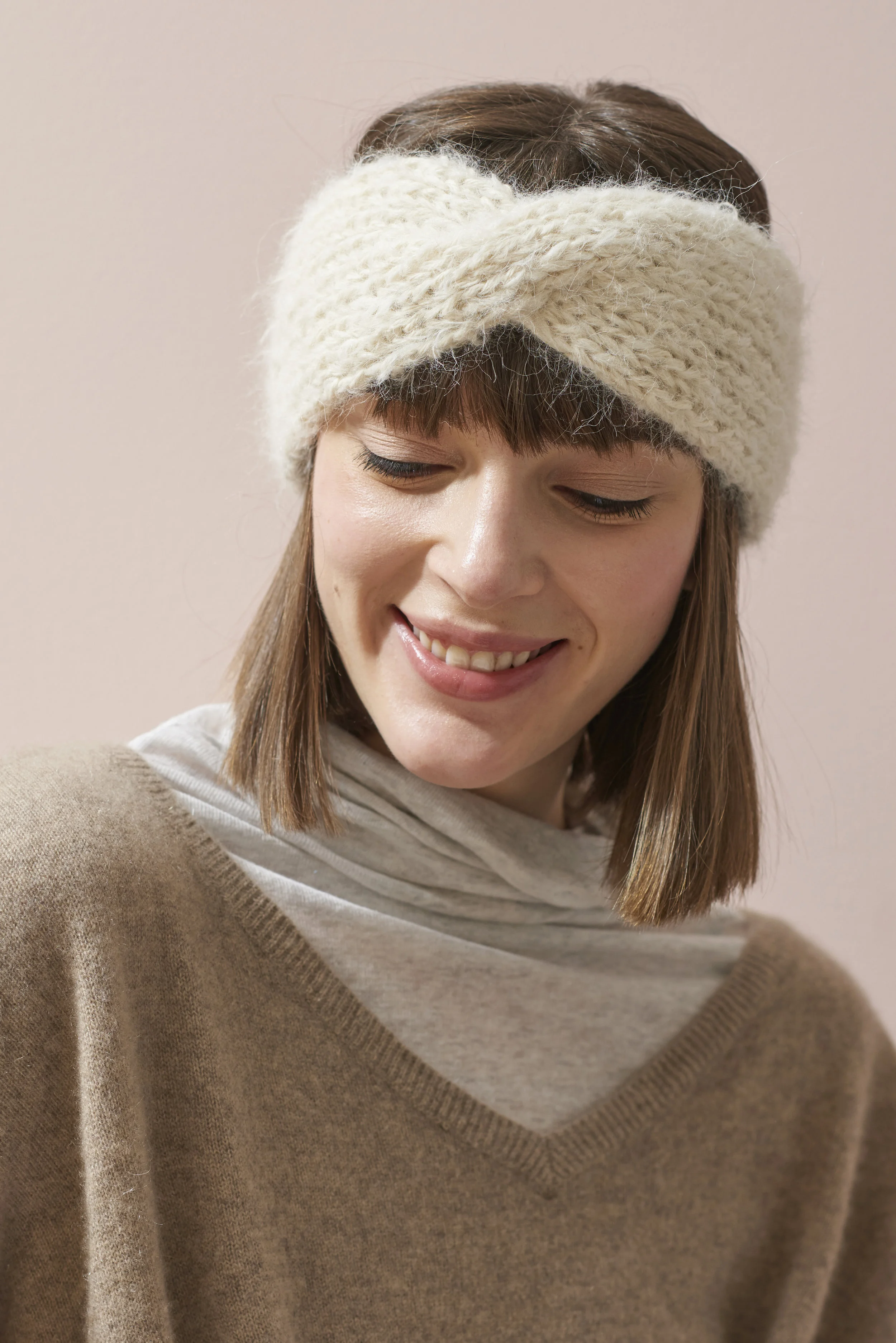 Headband Cream 1.jpg