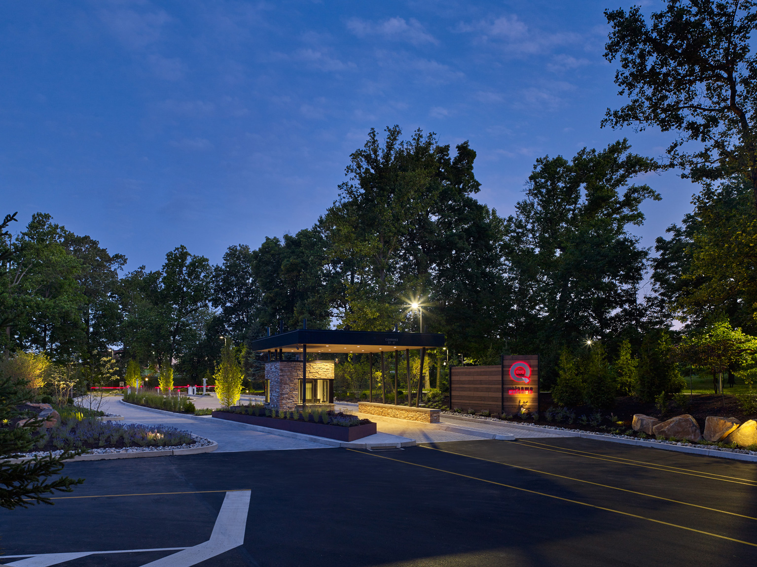 QVC-StudioParkGateway-02s.jpg
