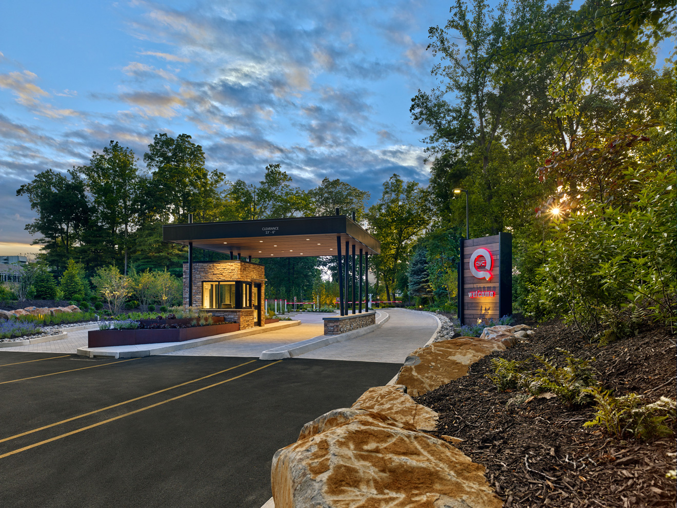 QVC-StudioParkGateway-08alt.jpg