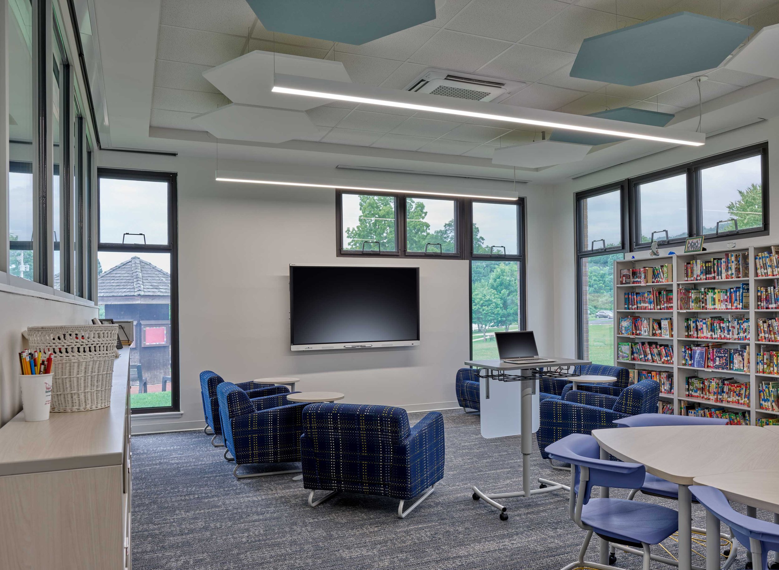 VFES-Library-03.jpg