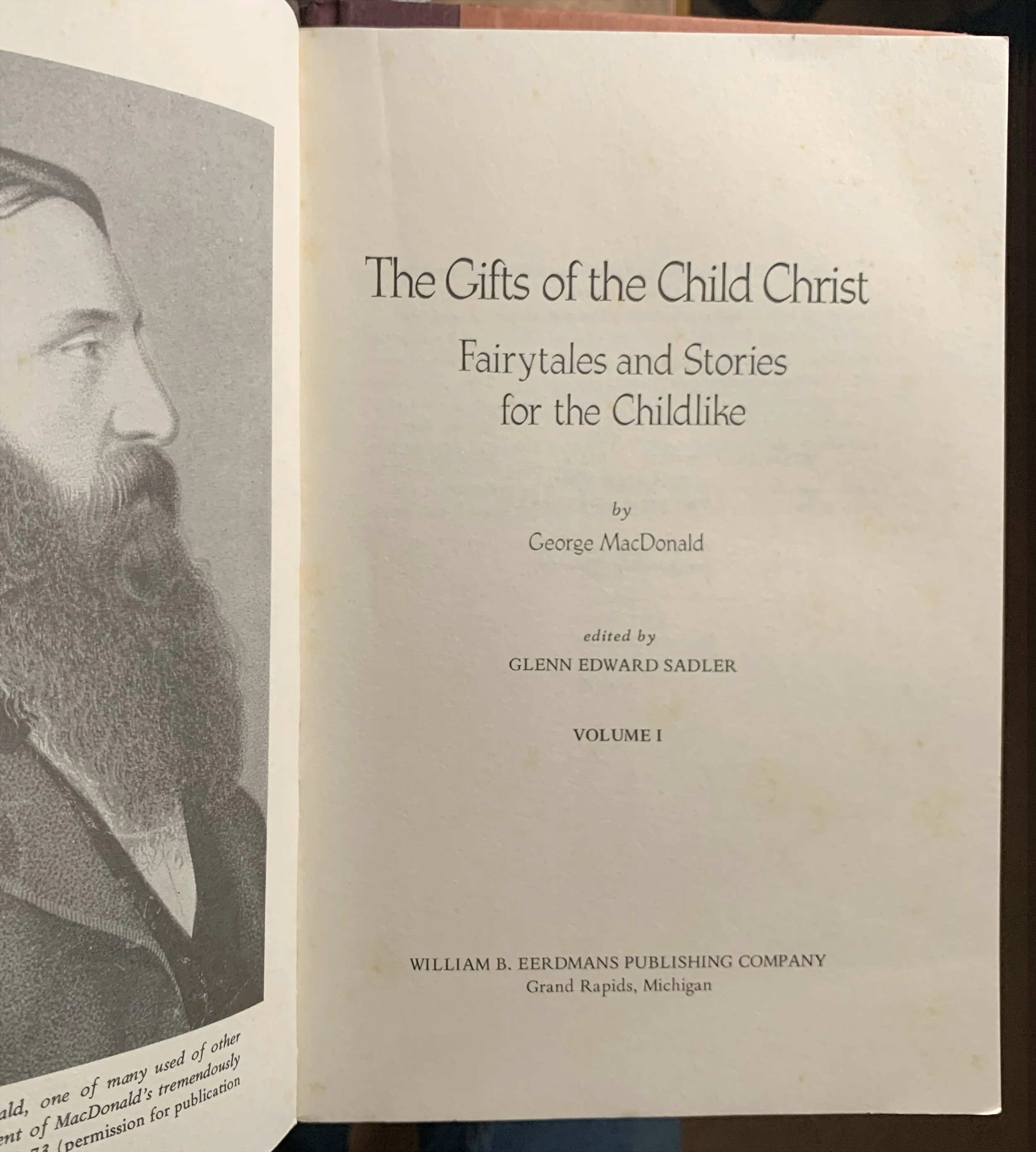 GIFTS OF THE CHILD CHRIST TITLE.jpg