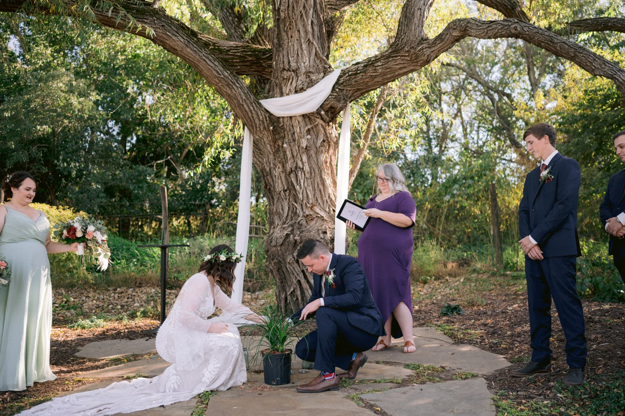 Koru Berry Wedding Venue Intimate Fall Wedding — Iowa Wedding Photographer