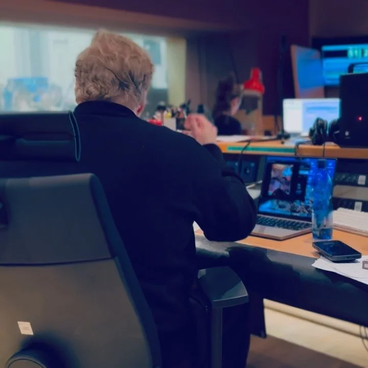 A few years ago, under the lights of Lumen Field, I watched something beautiful happen.

Snow Patrol played &ldquo;Chasing Cars,&rdquo;
and the song stopped belonging to the band.

It belonged to everyone.

Tens of thousands of voices&mdash;imperfect