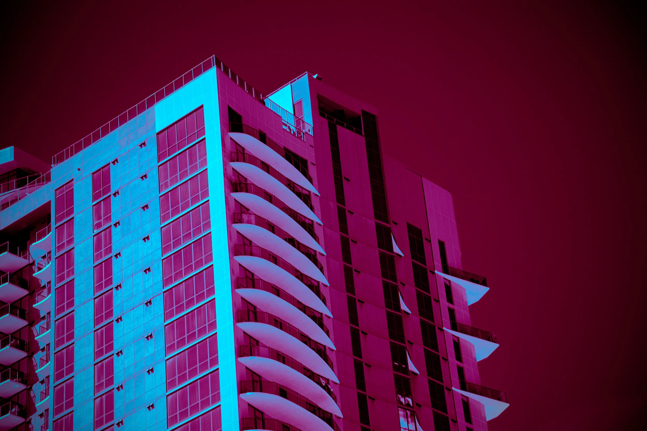 Charlotte_Up_Town_Tint_06_SM.jpg