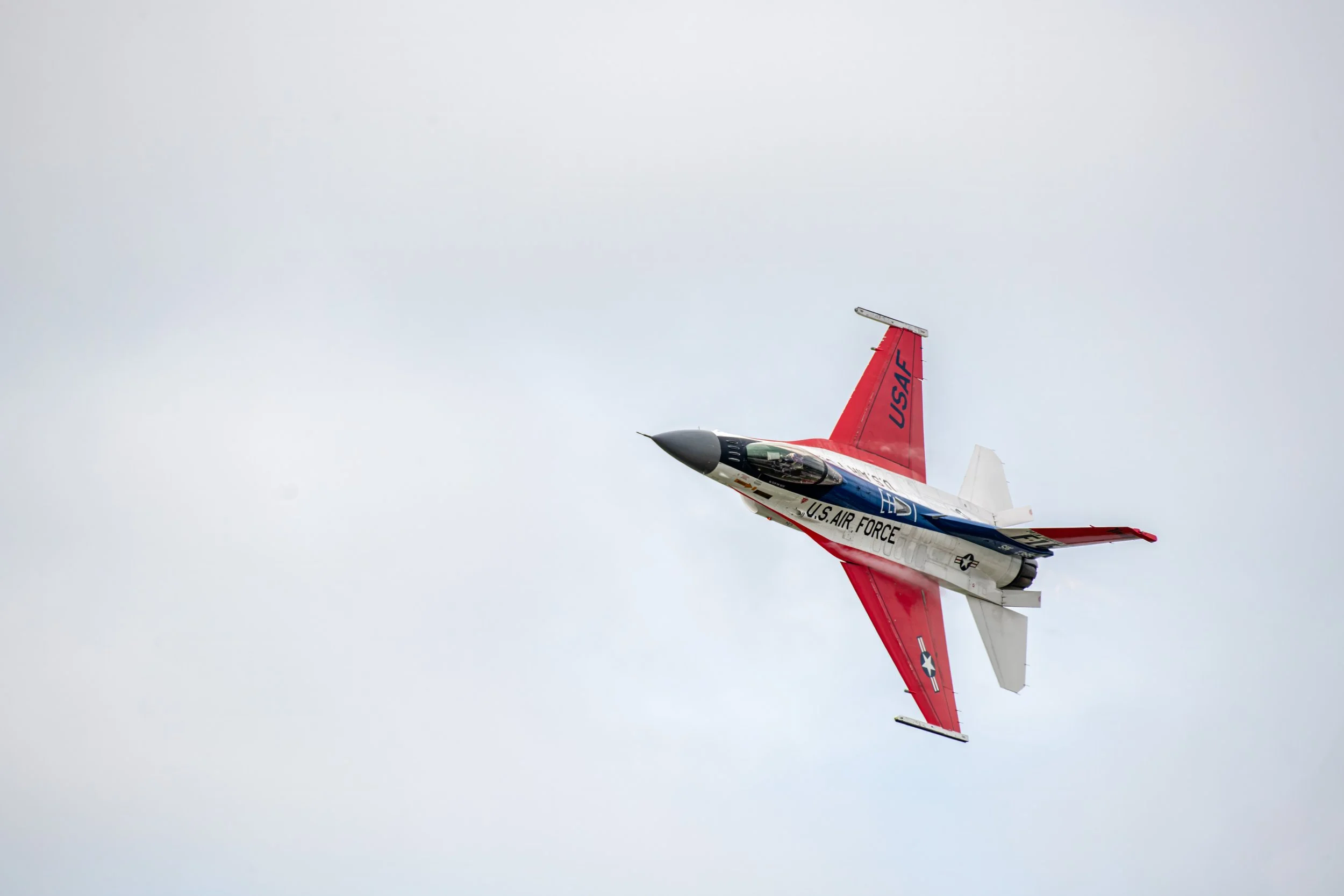 F-16_06_SM.jpg