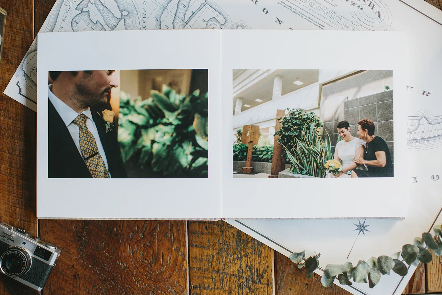 album-designer-toronto-design-work-wedding-album-custom-and-affordable-linen-fine-art-album-layflat-layout-designs-for-photos-minimalist-for-photographers-or-couples-wedding-photobook-simple-large-trendy-cool-bride-and-groom-gift.jpg