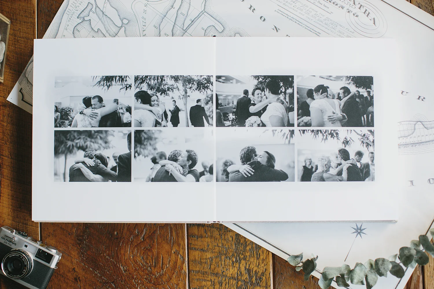album-designer-toronto-design-work-wedding-album-custom-and-affordable-linen-fine-art-album-layflat-layout-designs-for-photos-minimalist-for-photographers-or-couples-wedding-photobook-simple-clean.jpg