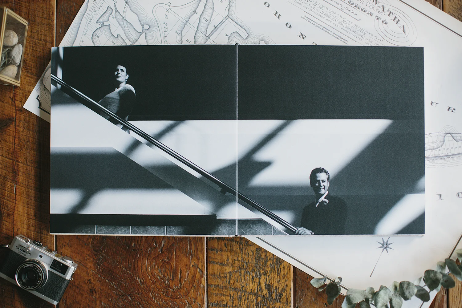 album-designer-toronto-design-work-wedding-album-custom-and-affordable-linen-fine-art-album-layflat-layout-designs-for-photos-minimalist-for-photographers-or-couples-wedding-photobook.jpg