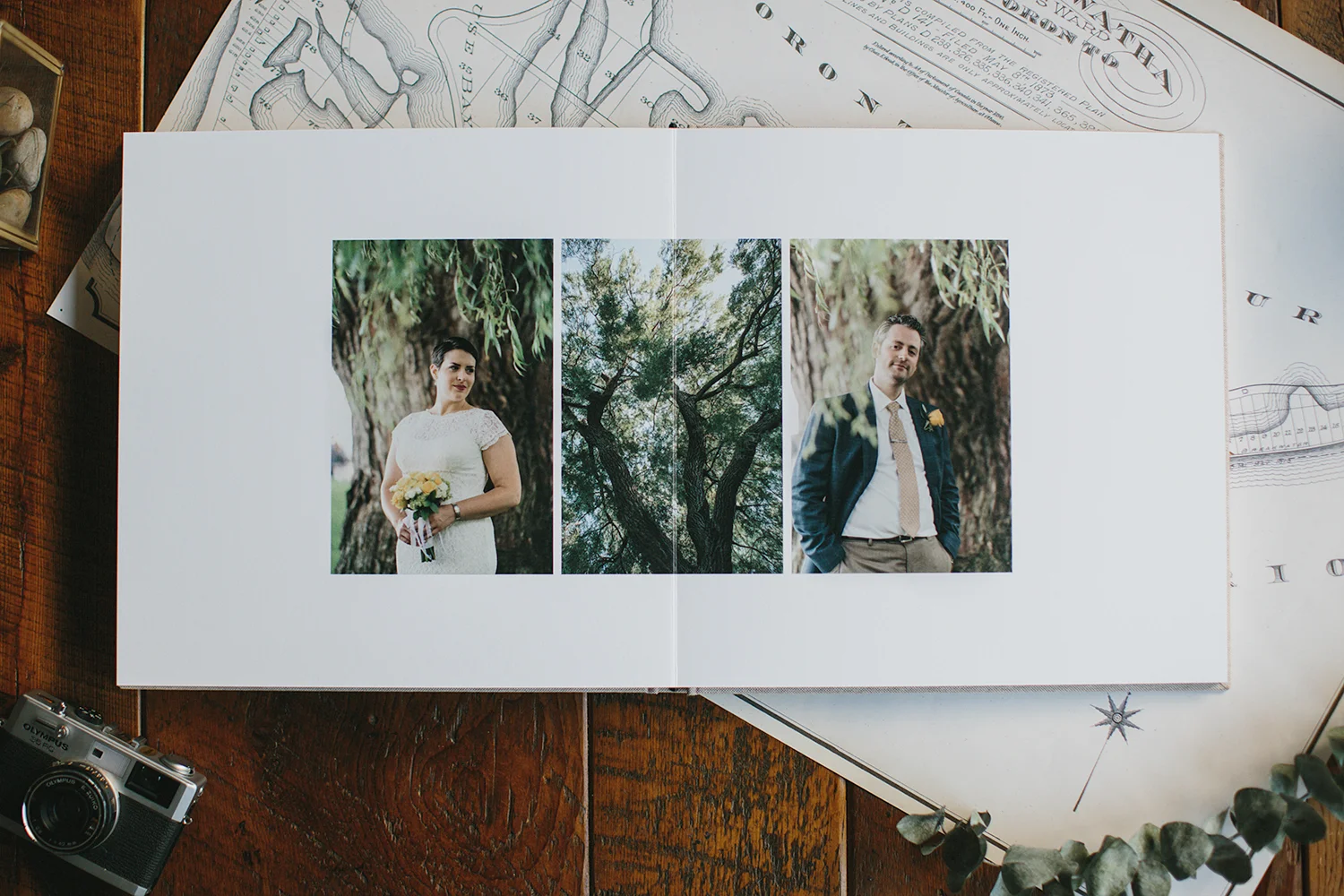 album-designer-toronto-design-work-wedding-album-custom-and-affordable-linen-fine-art-album-layflat-layout-designs-for-photos-minimalist-beautiful-toronto-wedding-photographer-ryanne-hollies-easy-affordable-bride-groom.jpg