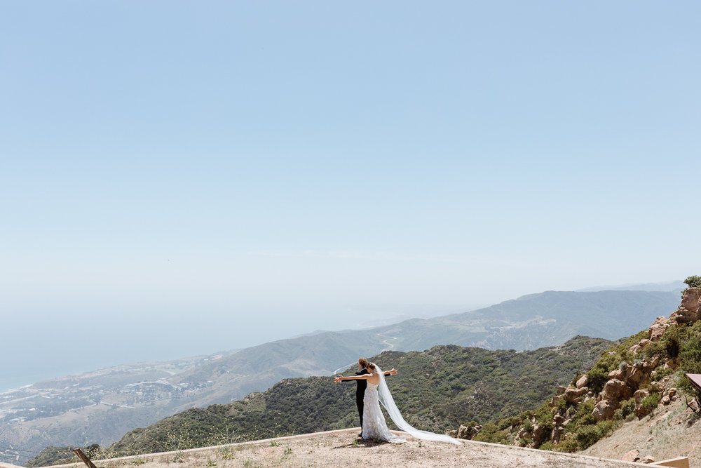 83-Wright-Ranch-Malibu-Real-Wedding-Photos-California-Best-Wedding-Photographers-87.JPG