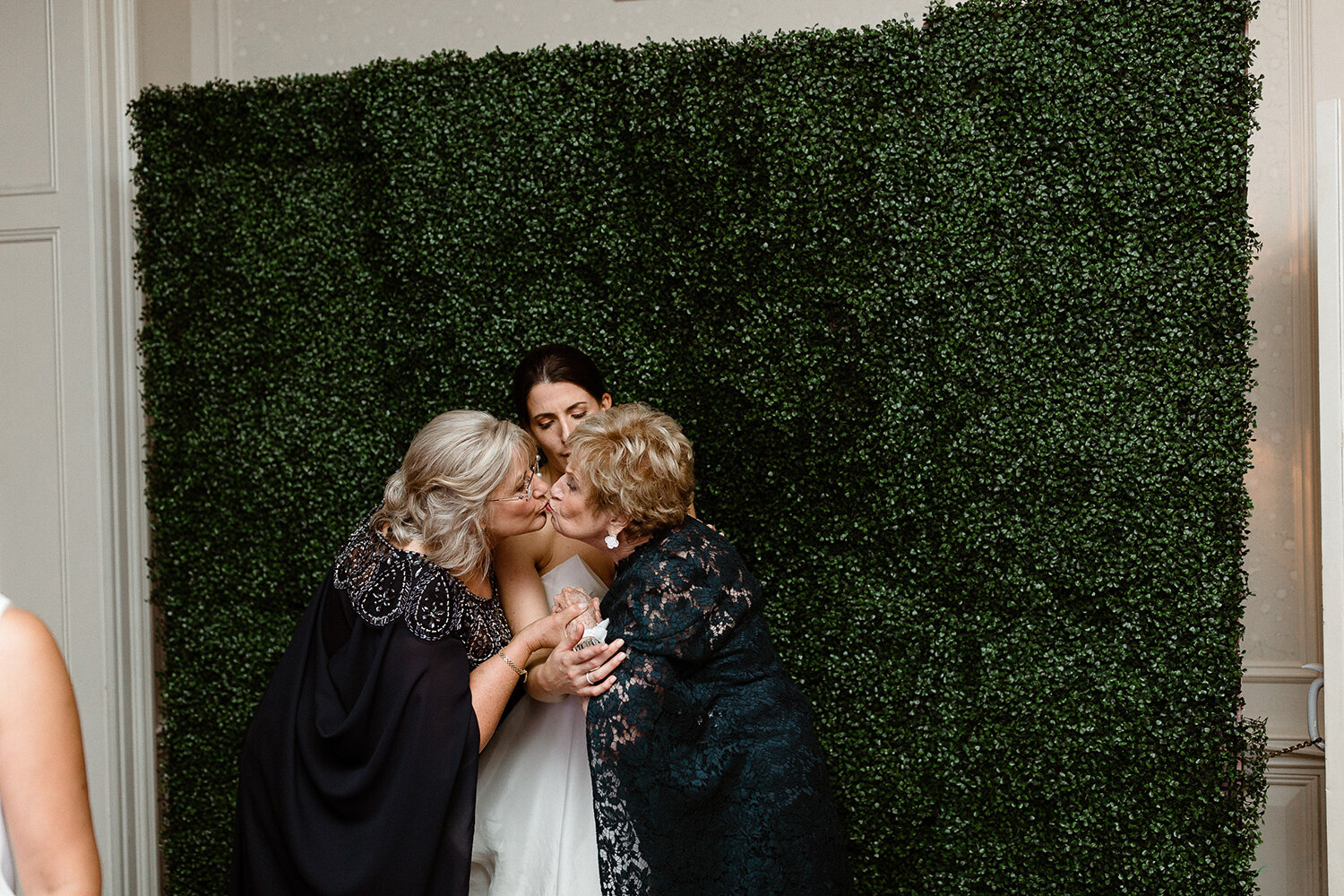 Best-Wedding-Venues-Toronto-Alternative-Cool-Trendy-Photographers-Ryanne-Hollies-Photography-233.JPG