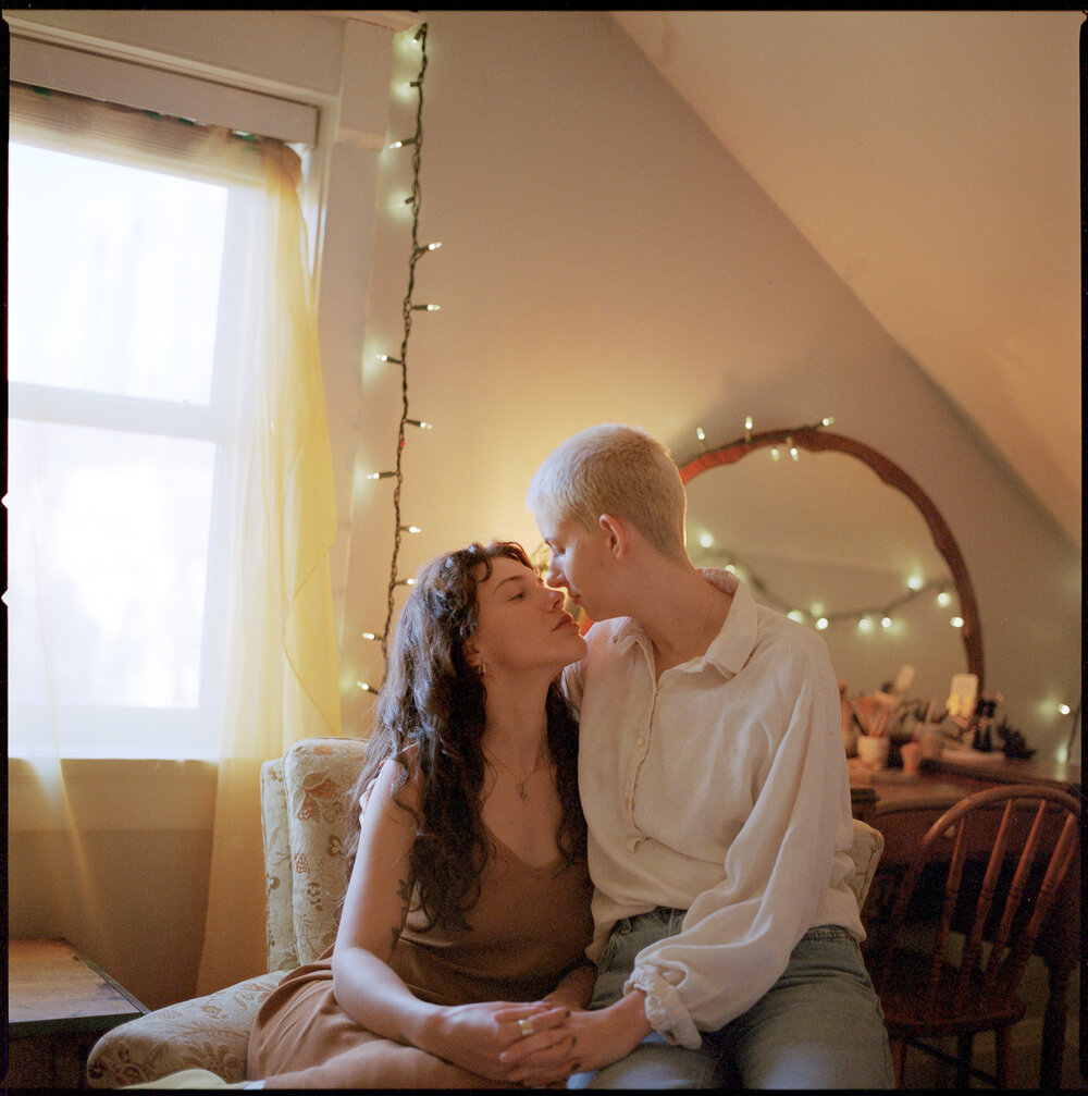 In-home-engagement-session-editorial-Toronto-Wedding-Photographer-7.JPG
