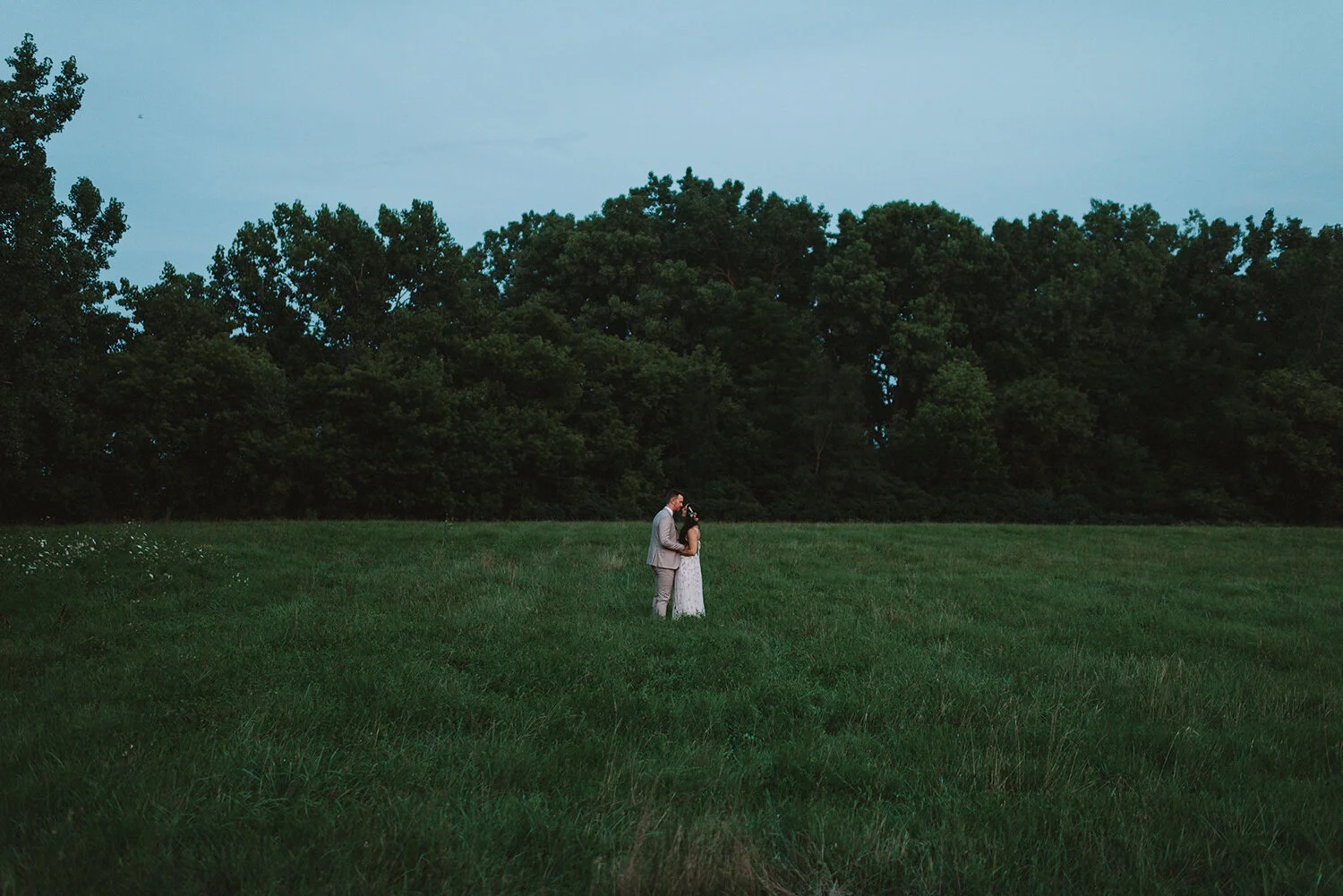micro-wedding-backyard-family-only-elopement-rural-ontario-chatham-kent-london-best-film-wedding-photographer-92.JPG