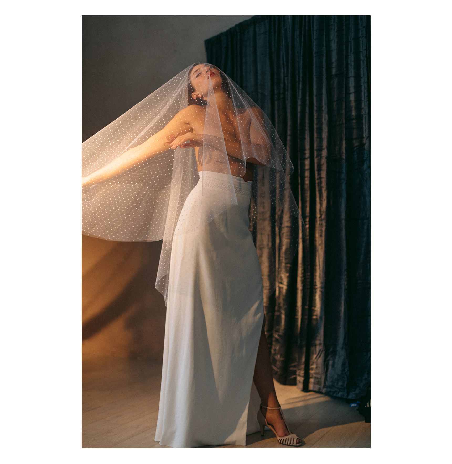 Toronto-Bridal-Boutique-Dress-Designer-Collection-Lookbook-Campaign-Aurelia-Hoang-2021-Fashion-36.PNG