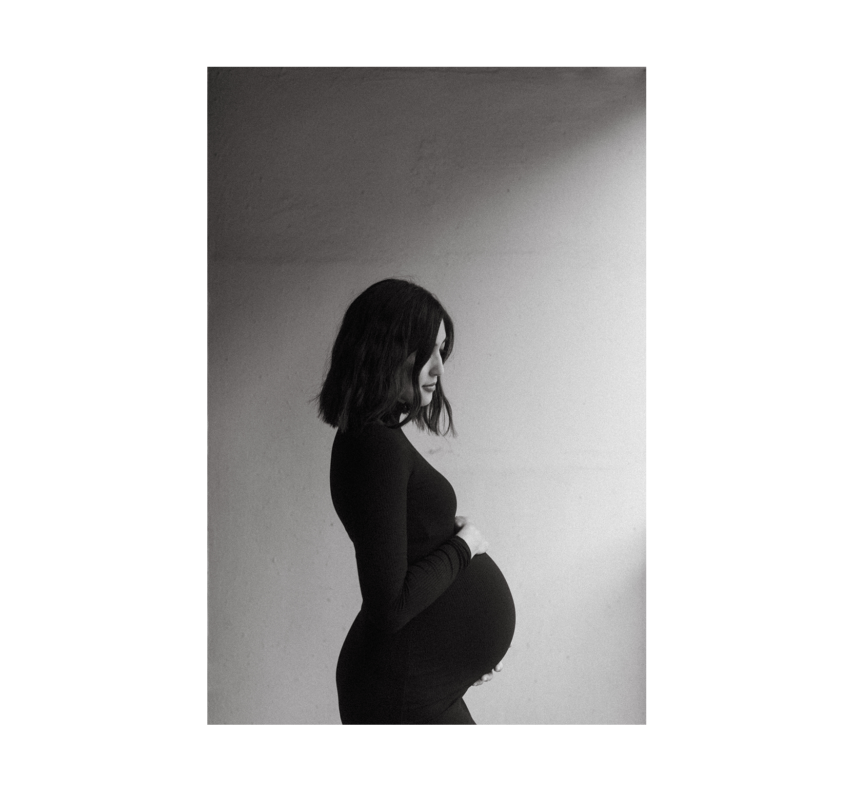 Toronto-fashion-editorial-maternity-session-photography-photographer-1.PNG