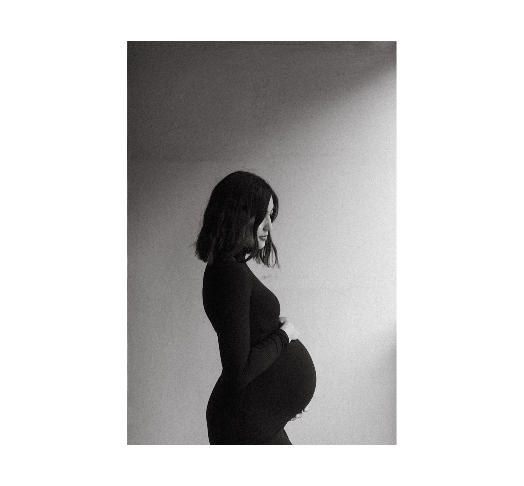 Toronto-fashion-editorial-maternity-session-photography-photographer-1.PNG