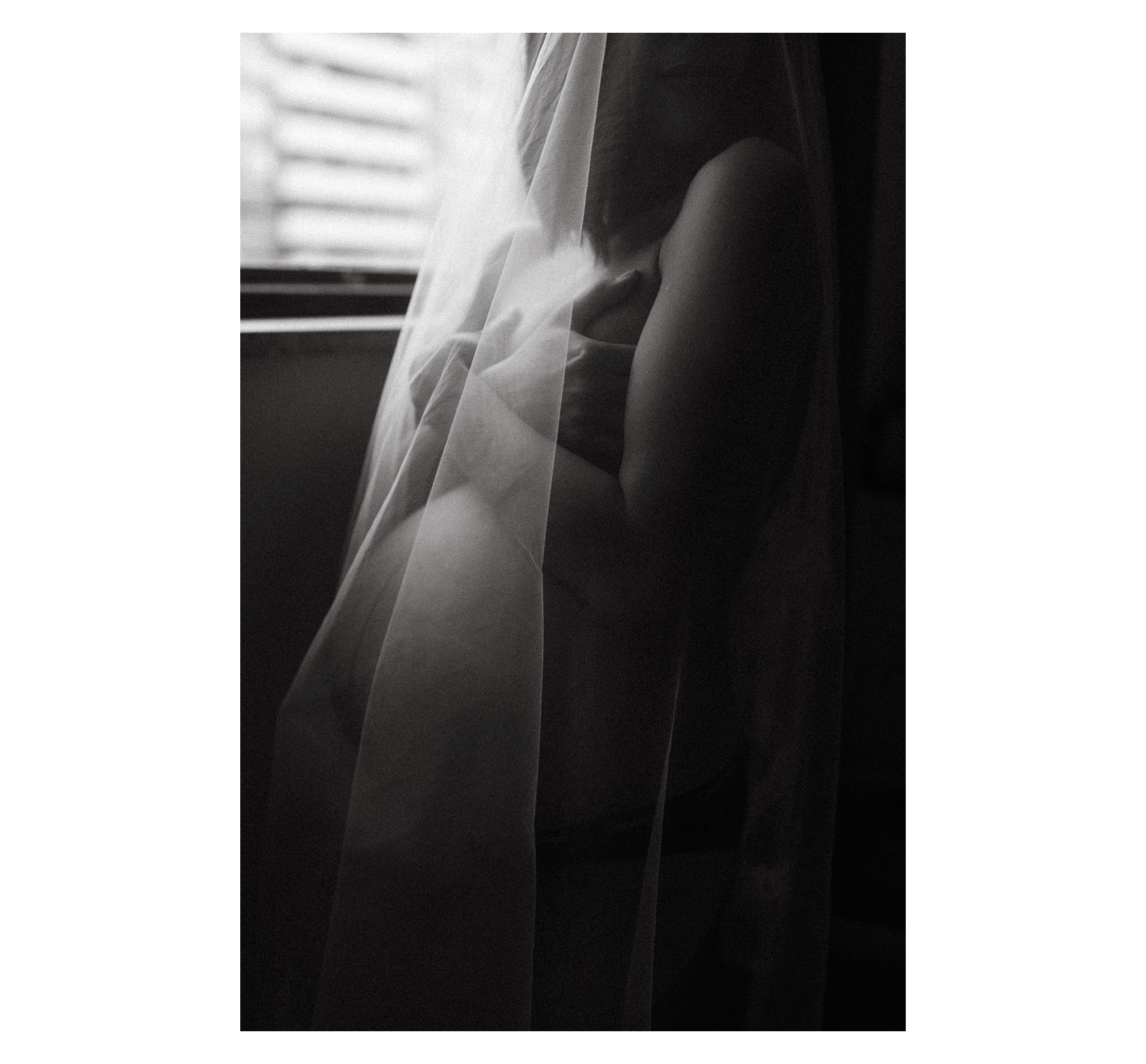 Toronto-fashion-editorial-maternity-session-photography-photographer-6.PNG