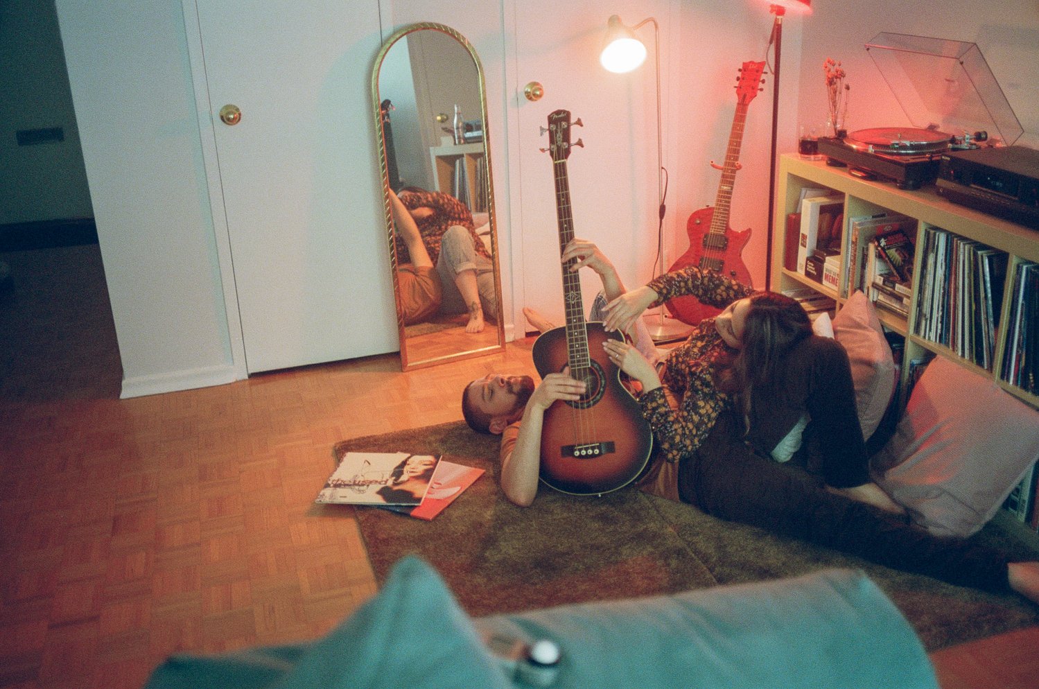 Vintage-Cool-Hipster-Alternative-in-home-couples-engagement-photos-music-vinyl-in-toronto-14.JPG