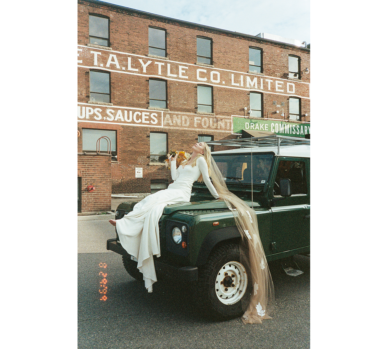35mm-film-analog-wedding-Drake-Hotel-Wedding-Toronto-Film-Photography-Modern-Trendy-6.PNG