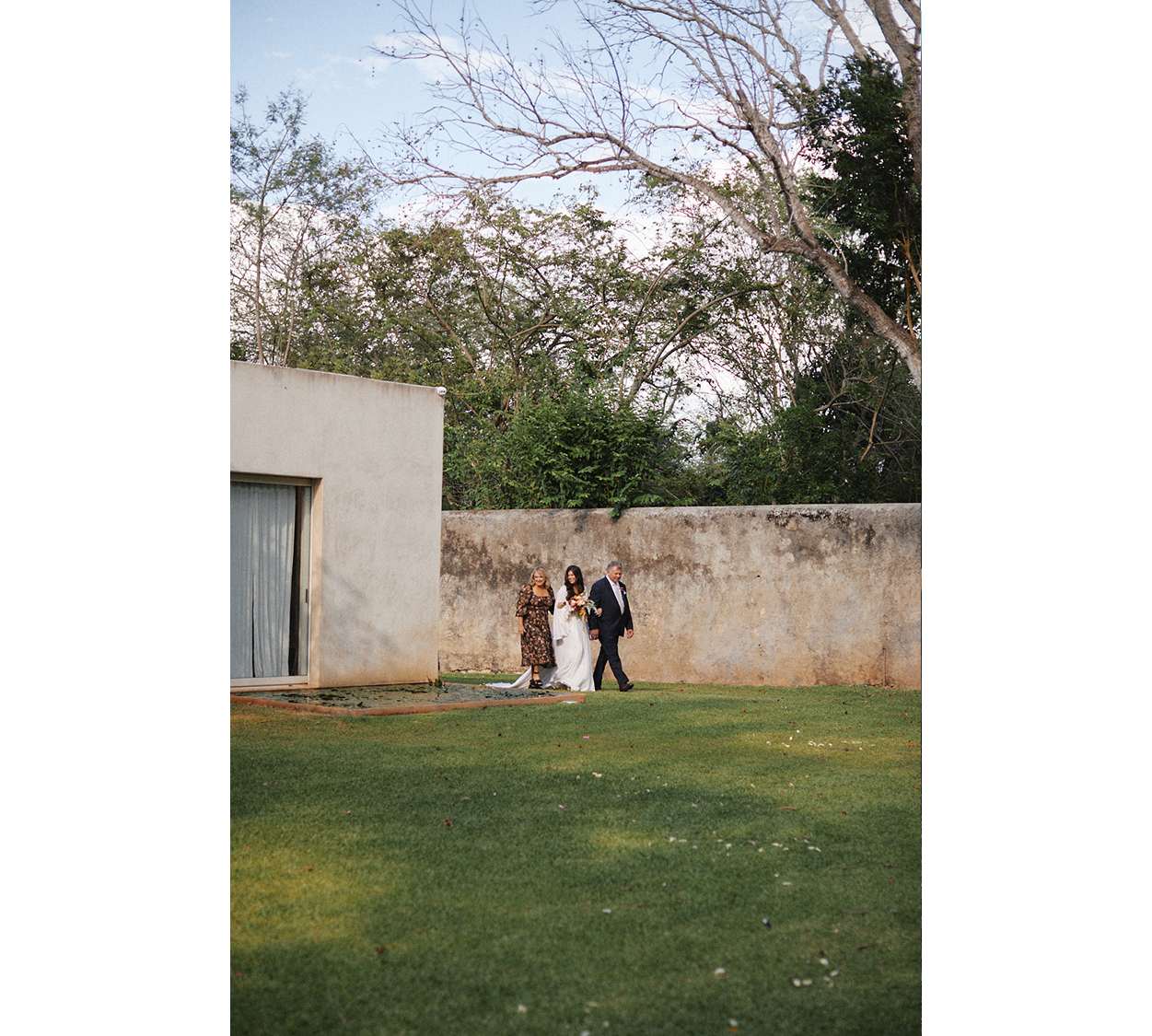 Hacienda-Sac-Chich-Merida-Mexico-Destination-Wedding-Venue-Vogue-61.PNG