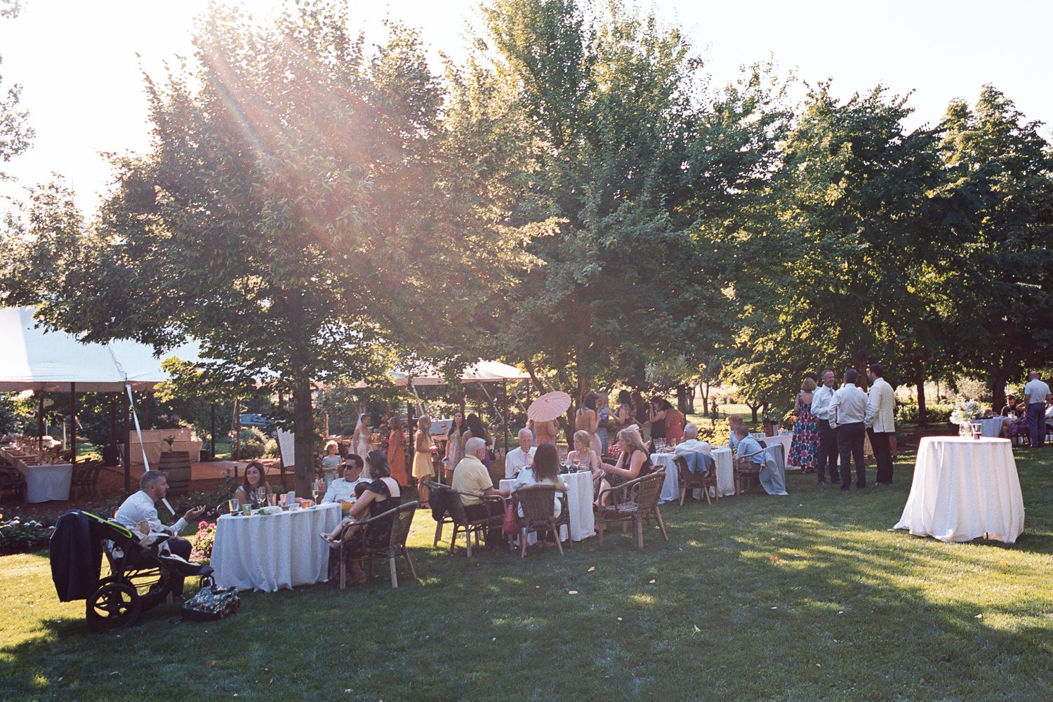 Linden-Gardens-Wedding-Venue-Okanagan-Penticton-Photography-Film-Analog-29.JPG