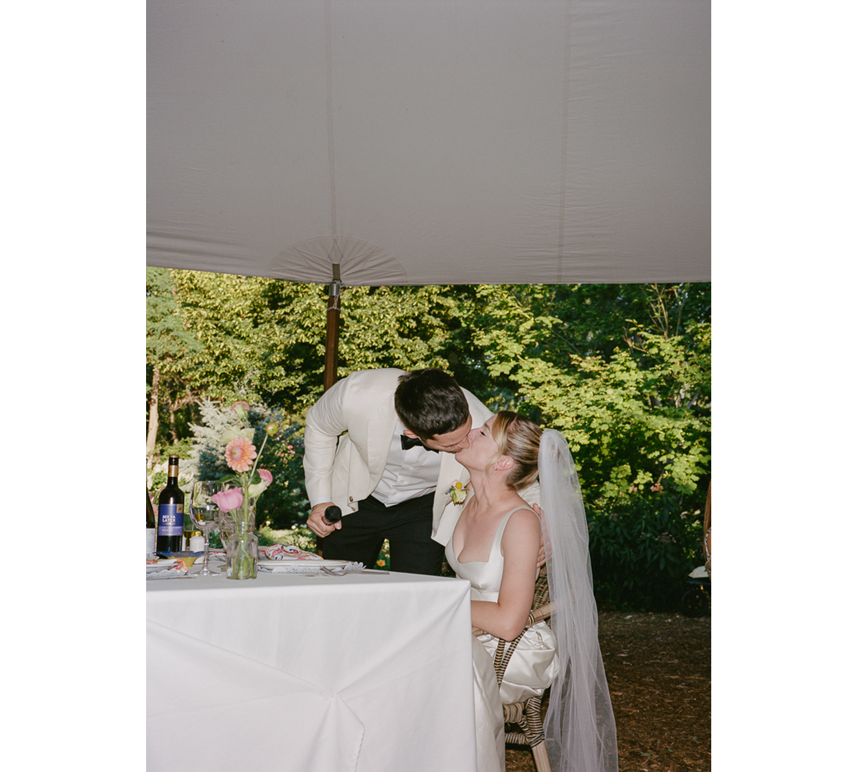 Linden-Gardens-Wedding-Venue-Okanagan-Penticton-Photography-Film-Analog-72.PNG