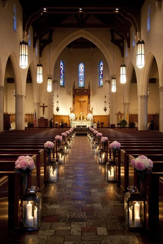 8-Best-Ways-to-Use-Candles-at-Your-Wedding-7.jpg