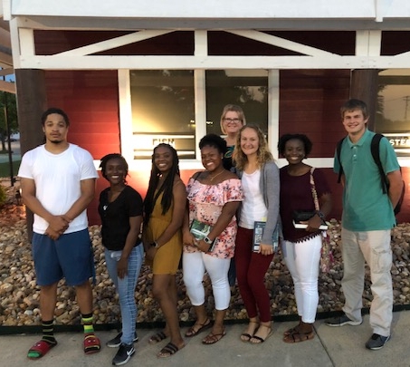 QuadW-Pine-Bluff-interns-missional-study-learning-together